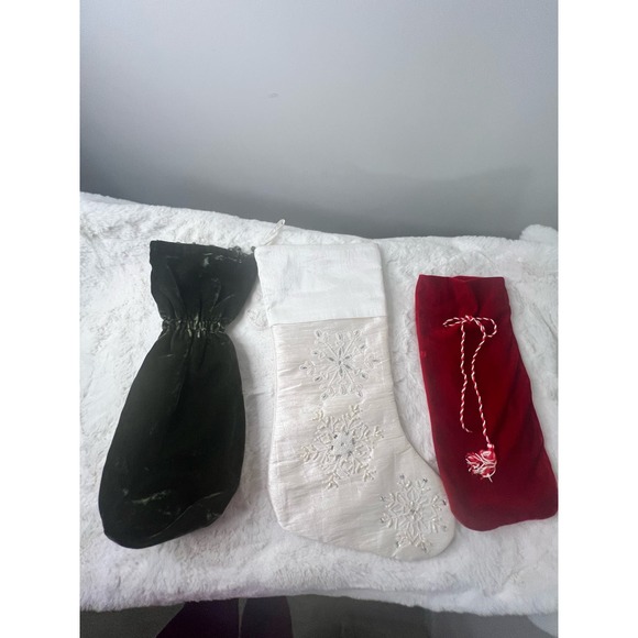 3 Piece Holiday Stocking & Wine Bottle Carrier Bundle - Picture 11 of 16